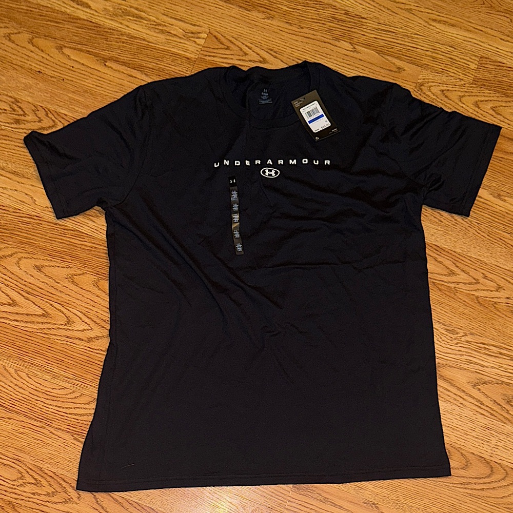 Under Armour Men's Black Short Sleeve Tee